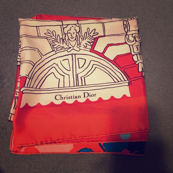 Dior authentic Scarf - Picture 1 of 3